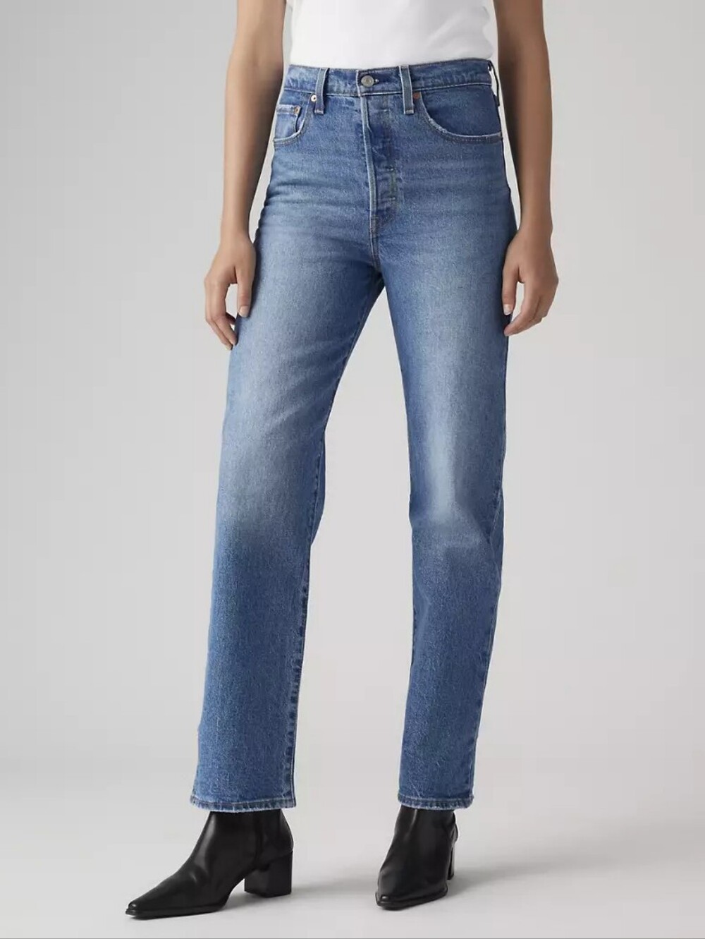 Ribcage Straight Ankle Women's Jeans High-Rise Women’s in Medium Wash Size 27